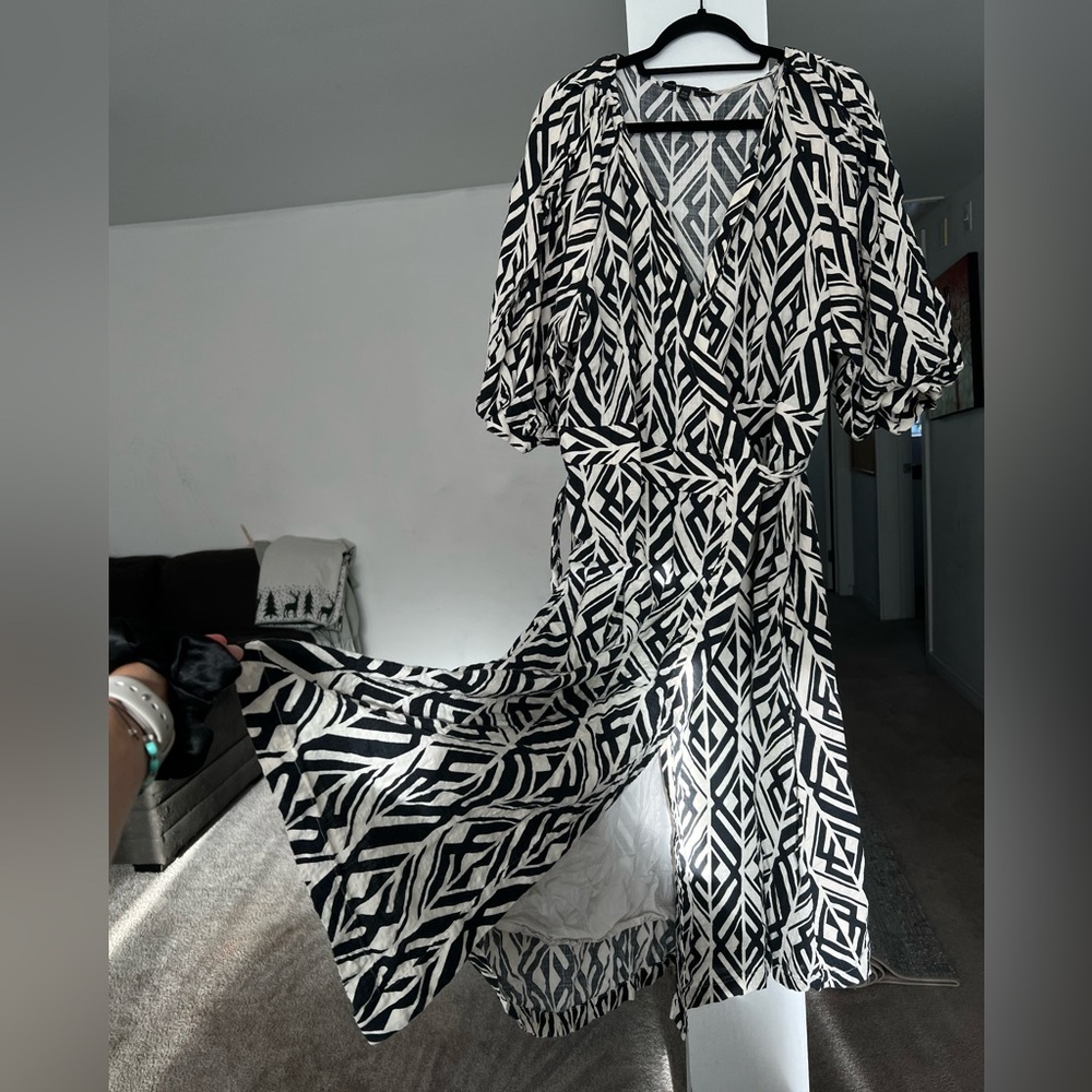 Banana Republic Balloon Sleeve Wrap Dress Size XXL